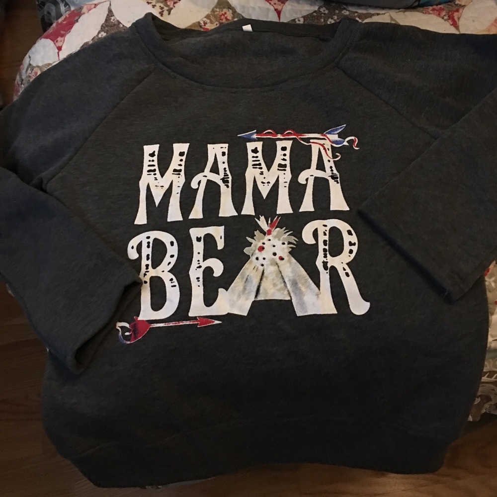 Sweatshirt